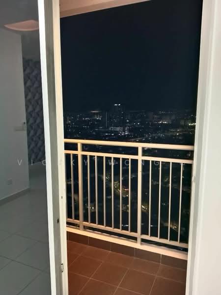 Kondominium untuk Dijual di Residensi Pandanmas 2 - Vickky Wong CF - Balcony - PropertyGuru.com.my