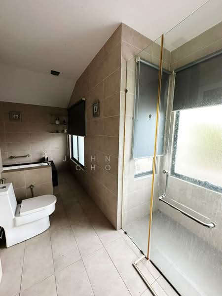 Semi-Detached House for Rent in East Ledang (Iskandar Puteri (Nusajaya)) - Johnson Chong - Bathroom - PropertyGuru.com.my