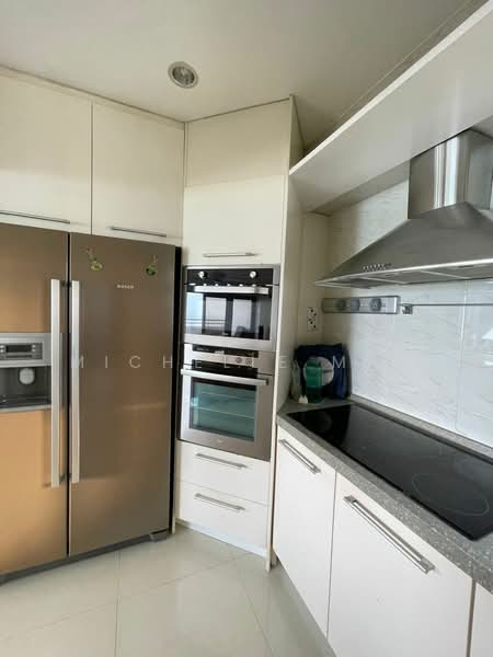 Servis Apartment untuk Dijual di Sri Sayang - Michelle Mah - Kitchen - PropertyGuru.com.my