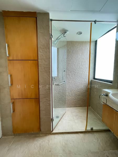 Servis Apartment untuk Dijual di Sri Sayang - Michelle Mah - Bathroom - PropertyGuru.com.my