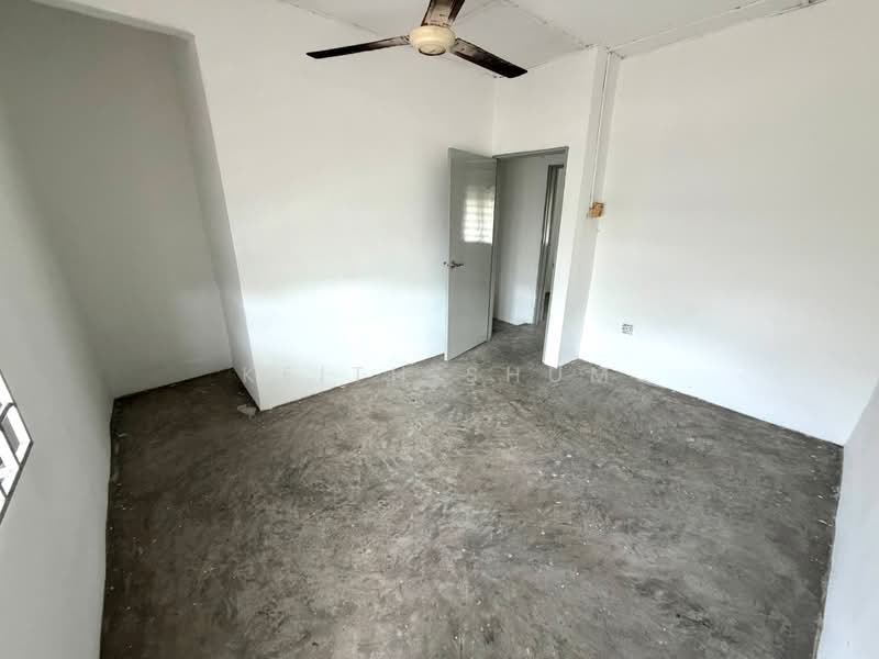 2-storey Terraced House for Sale in Taman Puteri Wangsa (Ulu Tiram) - Keith Shum - Interior - PropertyGuru.com.my