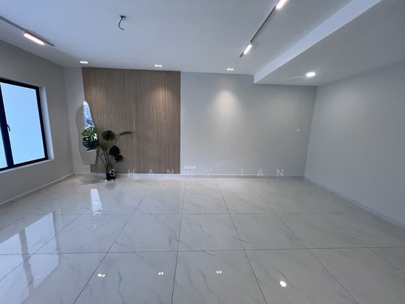 2-storey Terraced House for Sale in Bandar Mahkota Cheras (Cheras) - Shanny Tan - Living Room - PropertyGuru.com.my
