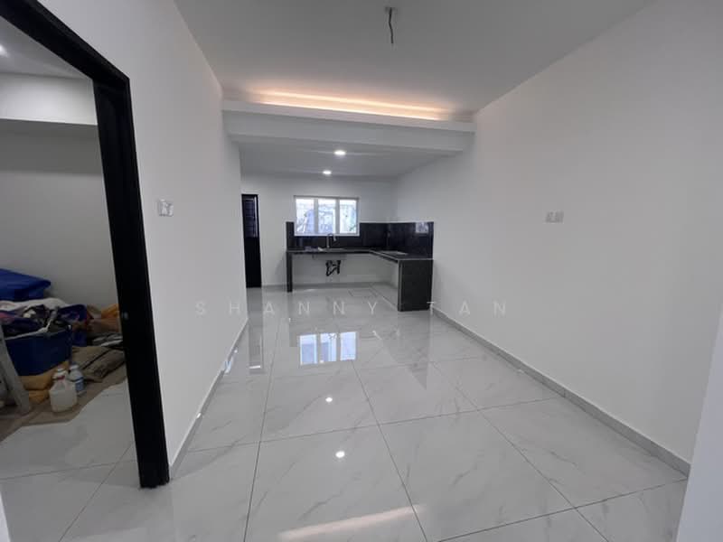 2-storey Terraced House for Sale in Bandar Mahkota Cheras (Cheras) - Shanny Tan - Kitchen - PropertyGuru.com.my