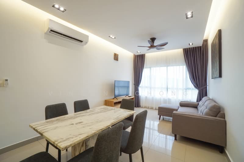 Kondominium untuk Dijual di Kingfisher Inanam Condominium - Vincent Chong - Dining Room - PropertyGuru.com.my