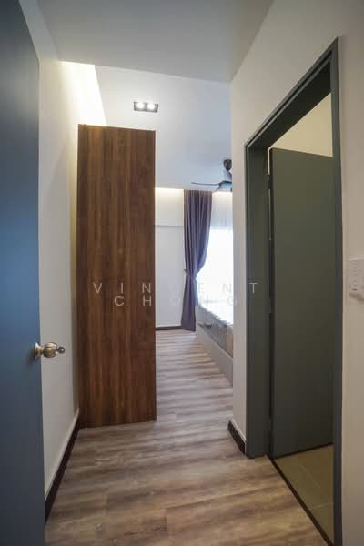 Kondominium untuk Dijual di Kingfisher Inanam Condominium - Vincent Chong - Master Bedroom - PropertyGuru.com.my