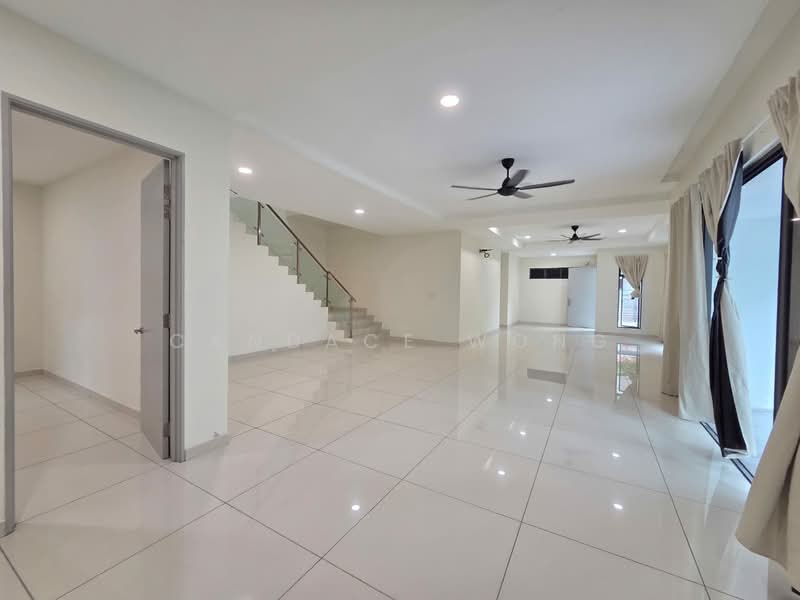 Semi-Detached House for Rent in Taman Villa Perdana (Kajang) - Candace Wong - Living Room - PropertyGuru.com.my