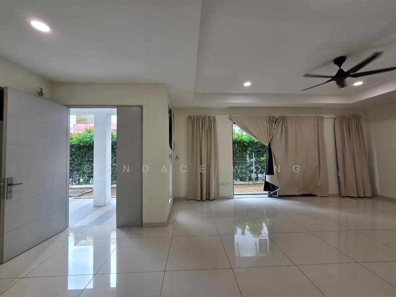 Semi-Detached House for Rent in Taman Villa Perdana (Kajang) - Candace Wong - Living Room - PropertyGuru.com.my