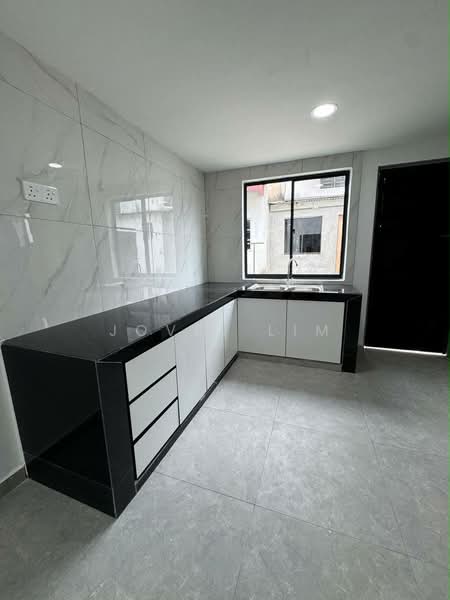 Terraced House for Sale in Taman Damai Jaya (Skudai) - Jovel Lim - Kitchen - PropertyGuru.com.my