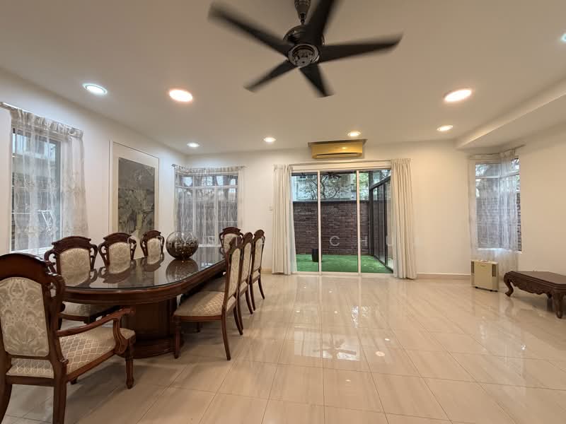 3-storey Terraced House for Rent in Desa Parkcity (Kuala Lumpur) - Crystal Chua - Dining Area - PropertyGuru.com.my