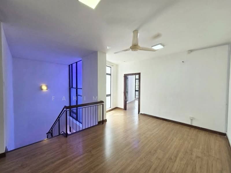 2-storey Terraced House for Sale in Laman Glenmarie (Shah Alam) - Fahim Rustam - PropertyGuru.com.my
