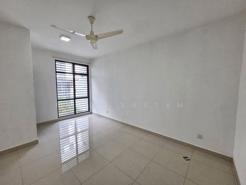 2-storey Terraced House for Sale in Laman Glenmarie (Shah Alam) - Fahim Rustam - PropertyGuru.com.my