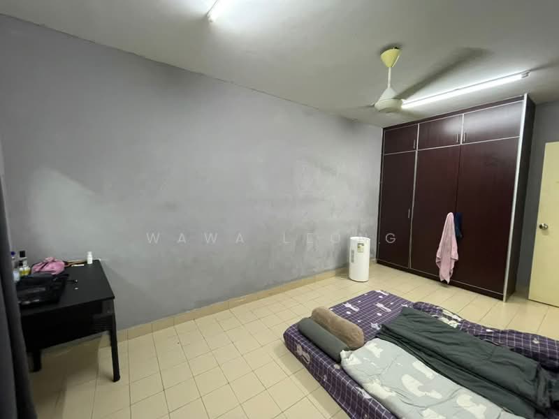 Condominium for Rent at Perdana Exclusive - Wawa Leong - Bedroom - PropertyGuru.com.my
