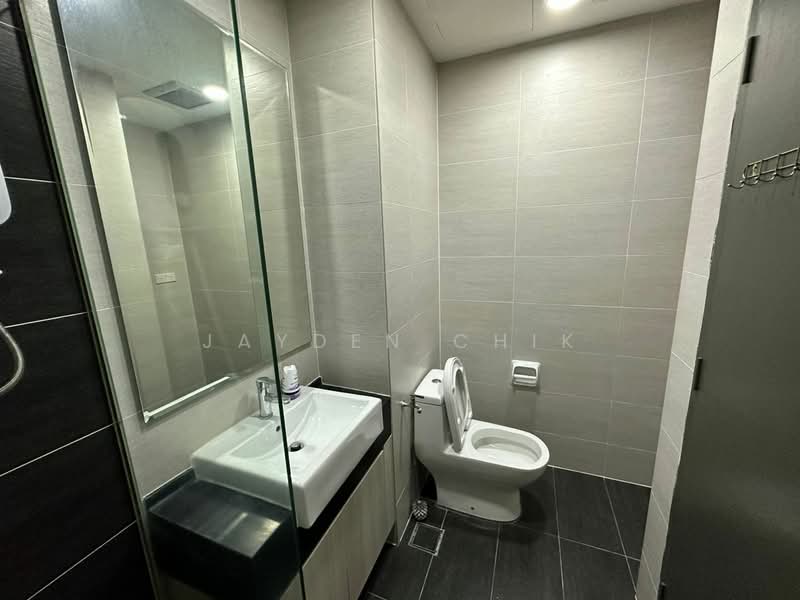 Condominium for Rent at Queensville - Jayden Chik - Bathroom - PropertyGuru.com.my