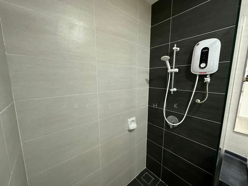 Condominium for Rent at Queensville - Jayden Chik - Bathroom - PropertyGuru.com.my