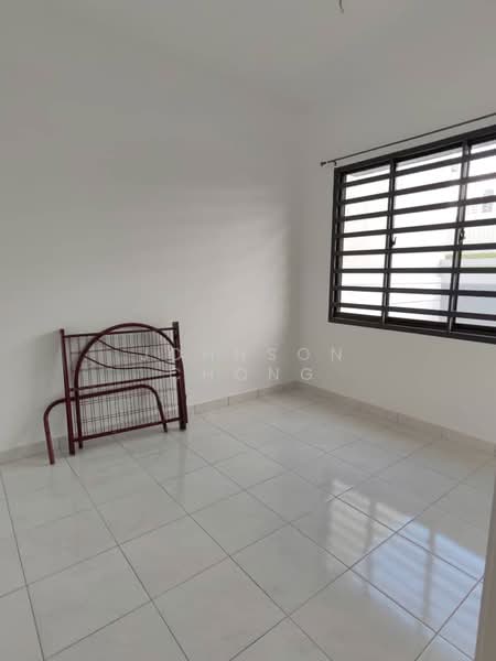 2-storey Terraced House for Rent in Taman Dato Onn (Johor Bahru) - Johnson Chong - Bedroom - PropertyGuru.com.my