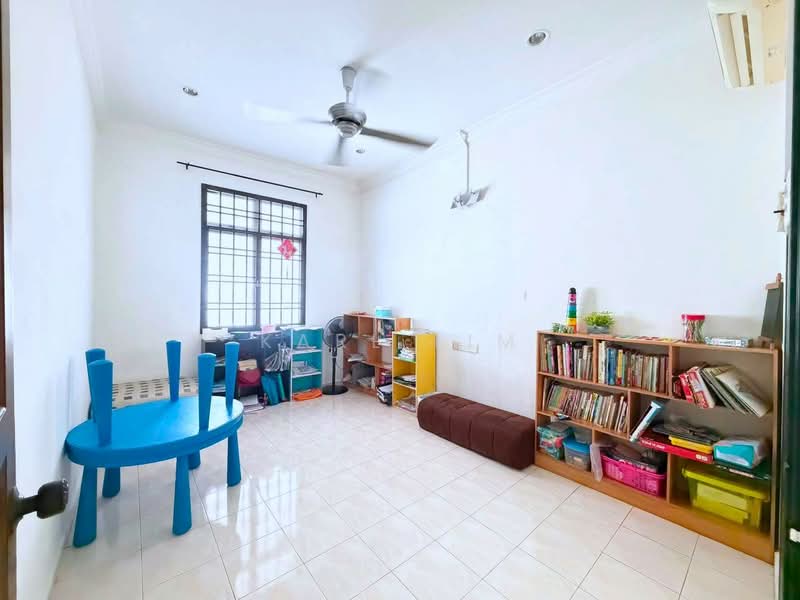 1-storey Terraced House for Sale in Bukit Indah (Iskandar Puteri (Nusajaya)) - Karl Lim - Study - PropertyGuru.com.my