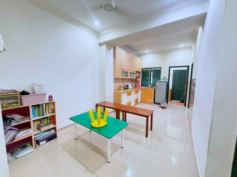 1-storey Terraced House for Sale in Bukit Indah (Iskandar Puteri (Nusajaya)) - Karl Lim - Kitchen - PropertyGuru.com.my