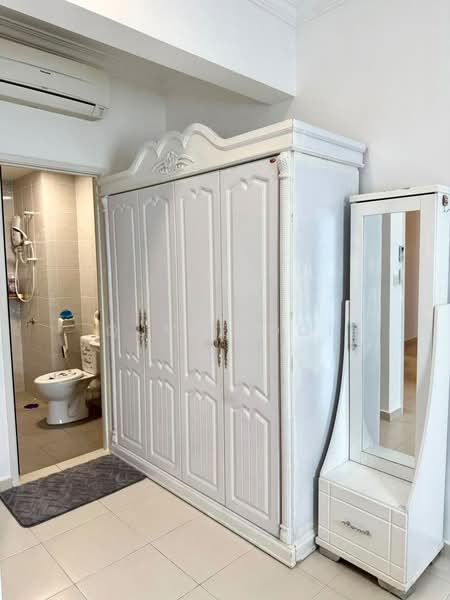 Kondominium untuk Disewa di i-Santorini - Quvee Ooi - Bathroom - PropertyGuru.com.my