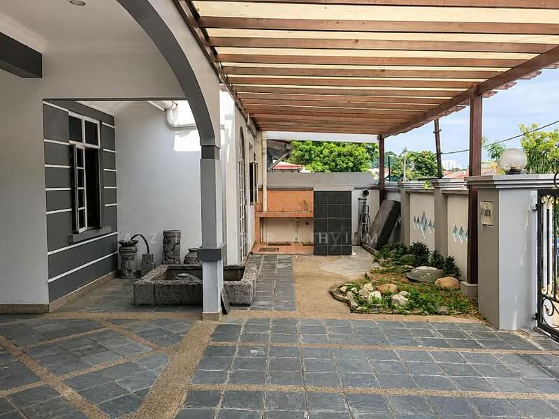 Rumah Berkembar untuk Disewa di Petaling Jaya (Selangor) - Azizirrahim . - Exterior - PropertyGuru.com.my