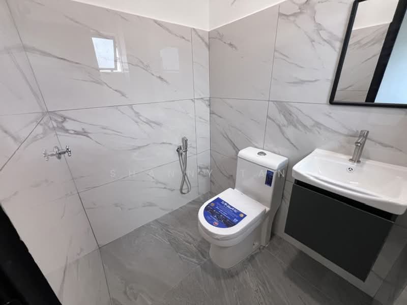 2-storey Terraced House for Sale in Bandar Mahkota Cheras (Cheras) - Shanny Tan - Bathroom - PropertyGuru.com.my