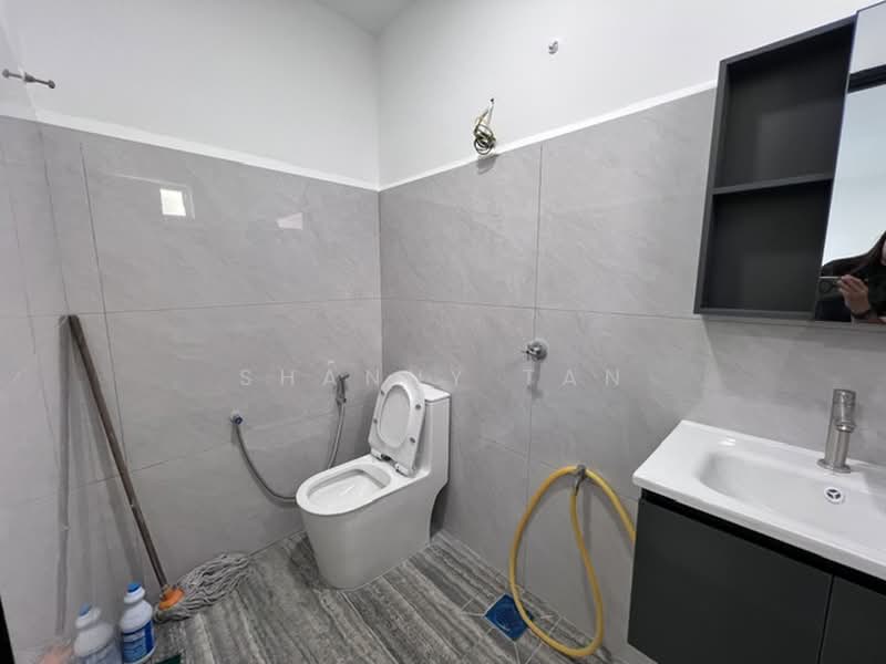 2-storey Terraced House for Sale in Bandar Mahkota Cheras (Cheras) - Shanny Tan - Bathroom - PropertyGuru.com.my