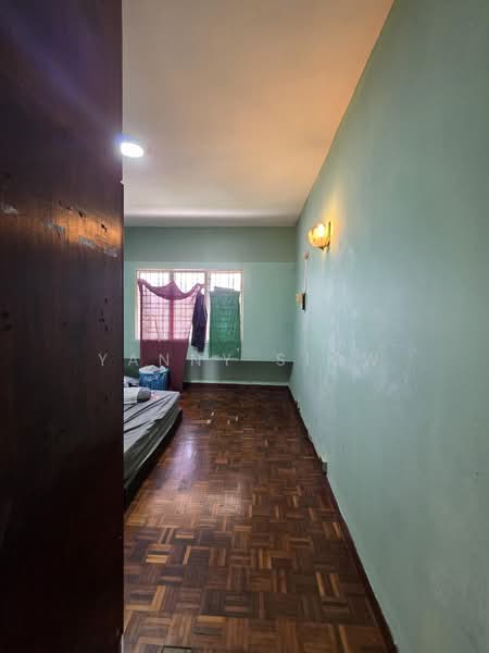 Pangsapuri untuk Dijual di Sri Jelatek - Yanny Siow - Bedroom - PropertyGuru.com.my