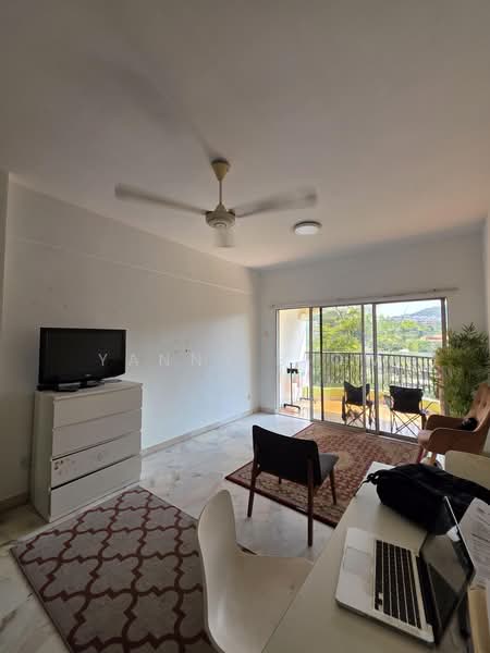 Pangsapuri untuk Dijual di Sri Jelatek - Yanny Siow - Living Room - PropertyGuru.com.my