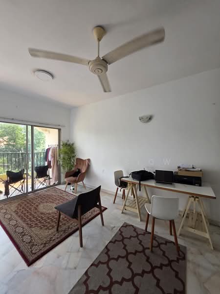 Pangsapuri untuk Dijual di Sri Jelatek - Yanny Siow - Living Room - PropertyGuru.com.my