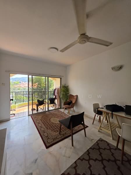Pangsapuri untuk Dijual di Sri Jelatek - Yanny Siow - Living Room - PropertyGuru.com.my