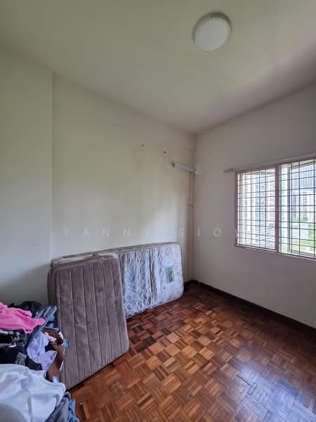 Pangsapuri untuk Dijual di Sri Jelatek - Yanny Siow - Bedroom - PropertyGuru.com.my