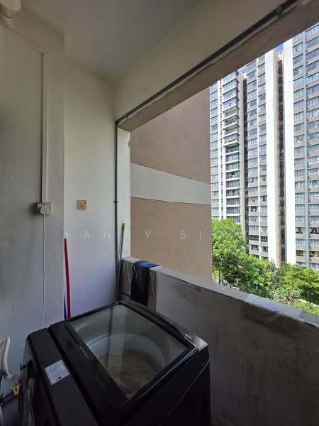 Pangsapuri untuk Dijual di Sri Jelatek - Yanny Siow - Balcony - PropertyGuru.com.my
