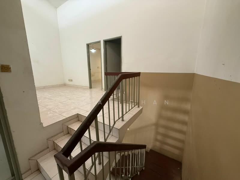 Rumah Teres 2 Tingkat untuk Dijual di Taman Desa (Kuala Lumpur) - Lucas Chan - Interior - PropertyGuru.com.my