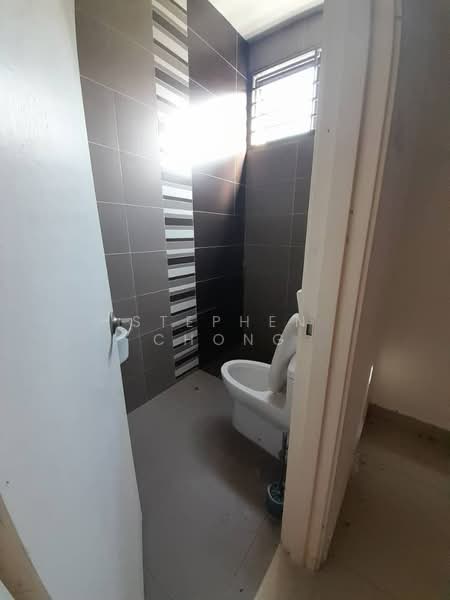 2-storey Terraced House for Rent in Iskandar Puteri (Nusajaya) (Johor) - Stephen Chong - Bathroom - PropertyGuru.com.my