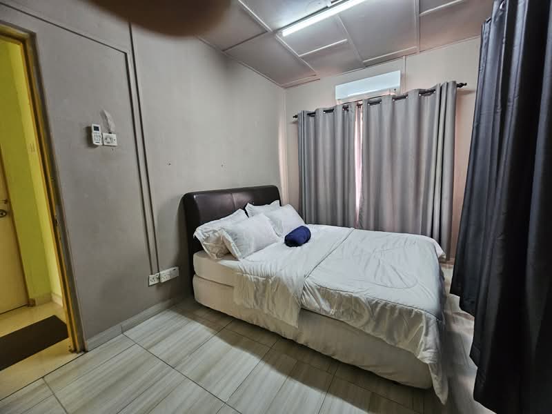 2-storey Terraced House for Sale in Shah Alam (Selangor) - Yus . - Bedroom - PropertyGuru.com.my