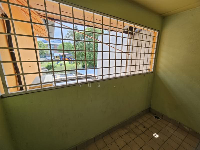 2-storey Terraced House for Sale in Shah Alam (Selangor) - Yus . - Balcony - PropertyGuru.com.my