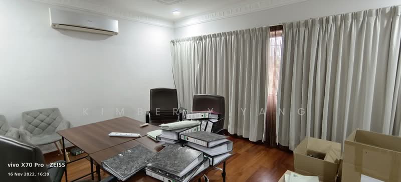 Rumah Banglo untuk Dijual di Taman Desa (Kuala Lumpur) - Kimberly Yang - Study - PropertyGuru.com.my