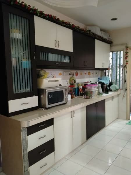 Apartment for Sale at Vista Indah Putra - Sam Wong - Kitchen - PropertyGuru.com.my