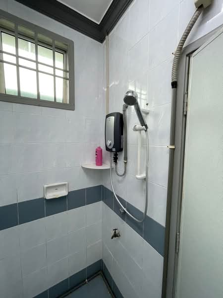 2-storey Terraced House for Rent in Taman Seri Orkid (Skudai) - Eric Tang - Bathroom - PropertyGuru.com.my