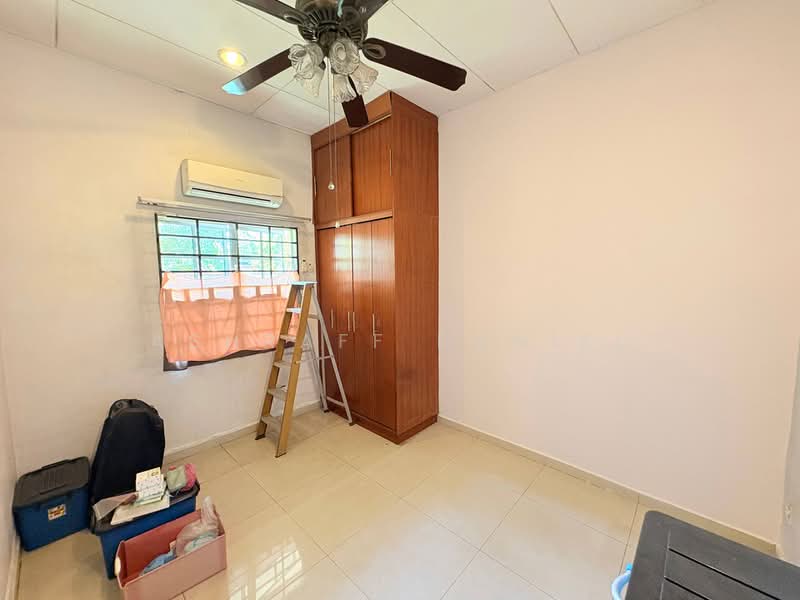 Rumah Teres 2 Tingkat untuk Dijual di Kota Kemuning (Shah Alam) - Ashraff Daniel - Bedroom - PropertyGuru.com.my