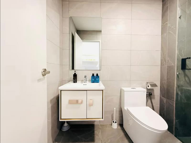 Servis Apartment untuk Disewa di Majestic Residence - Bing Bing - Bathroom - PropertyGuru.com.my