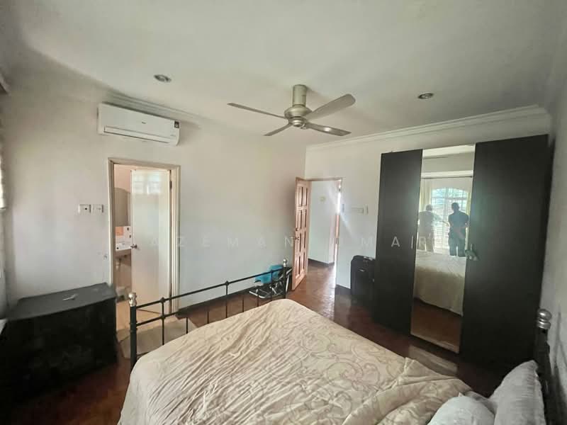 2-storey Terraced House for Sale in Usj 2 (Subang Jaya) - Hazeman Omar - Bedroom - PropertyGuru.com.my