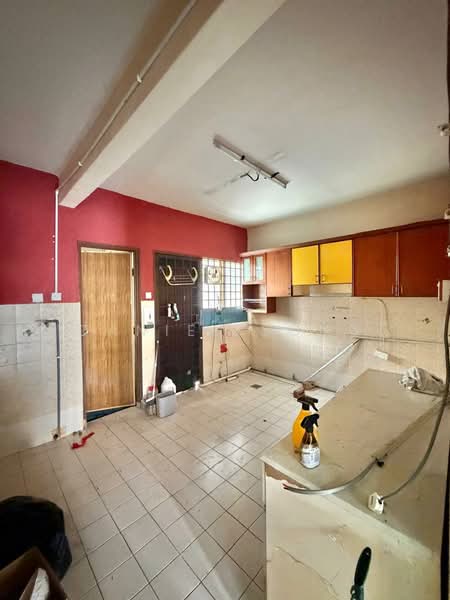 2-storey Terraced House for Sale in Kulai (Johor) - Daniel Yong - Kitchen - PropertyGuru.com.my