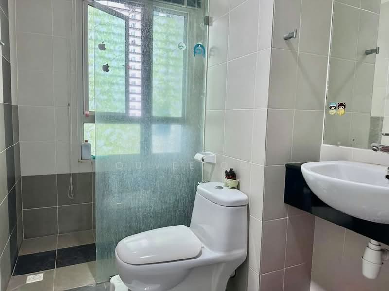 Kondominium untuk Dijual di The Peak Residences - Quvee Ooi - Bathroom - PropertyGuru.com.my