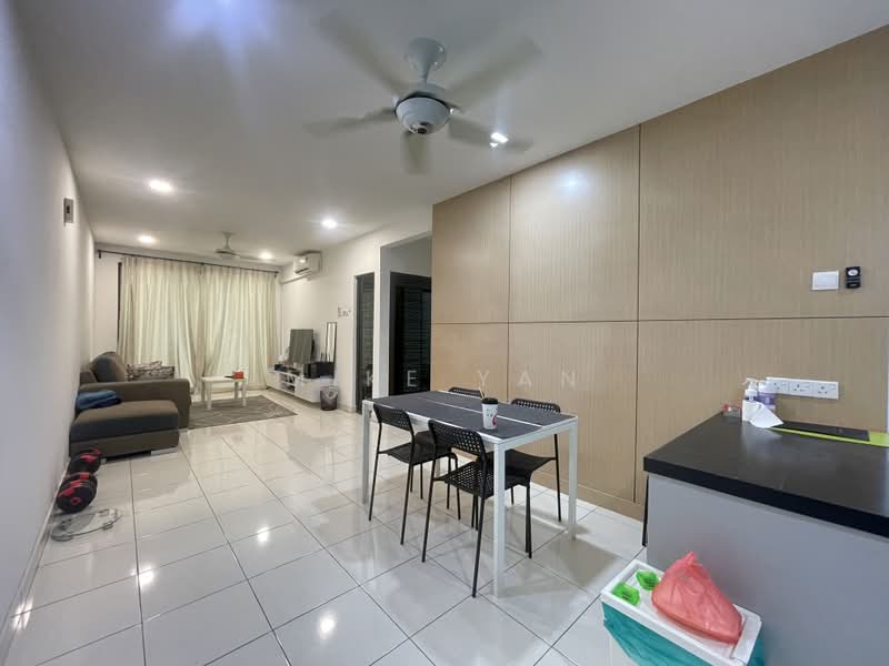 Condominium for Sale at Indah Alam (Subang Andaman) - Mike Yan - Living Room - PropertyGuru.com.my