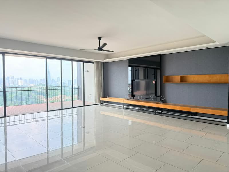 Kondominium untuk Disewa di Rhombus - Debbie Wong - Living Room - PropertyGuru.com.my