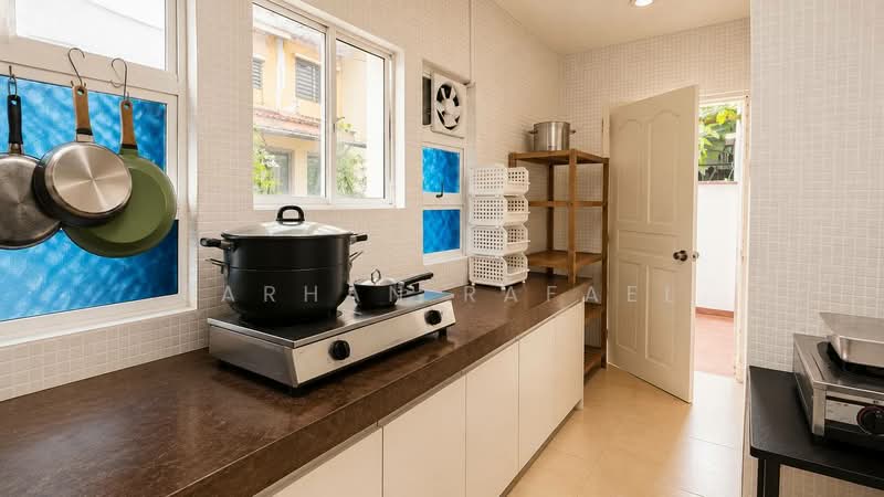 Rumah Teres untuk Dijual di Sungai Buloh (Selangor) - Farhan Rafael - Kitchen - PropertyGuru.com.my
