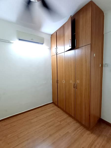 Pangsapuri untuk Disewa di Ixora - Andy Gan - Bedroom - PropertyGuru.com.my