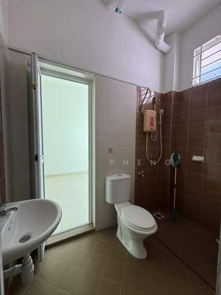 Rumah Teres 2 Tingkat untuk Dijual di Taman Krubong Utama (Krubong) - Vinc Pheng - Bathroom - PropertyGuru.com.my