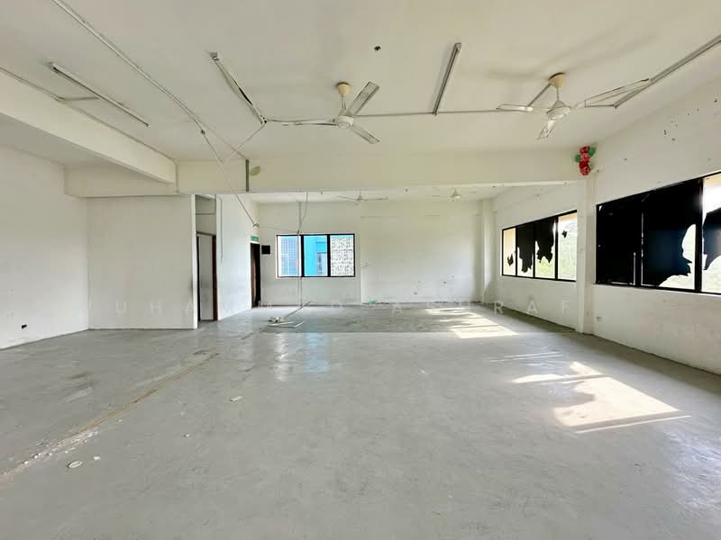 Shop for Rent in TTDI Jaya (Shah Alam) - Muhammad Ashraf . - Interior - PropertyGuru.com.my