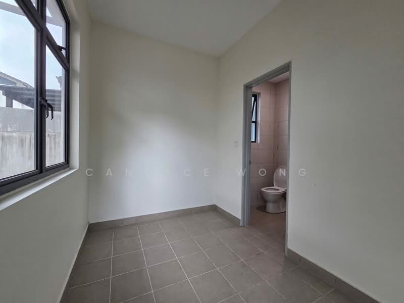 Semi-Detached House for Sale in Taman Villa Perdana (Kajang) - Candace Wong - Bathroom - PropertyGuru.com.my